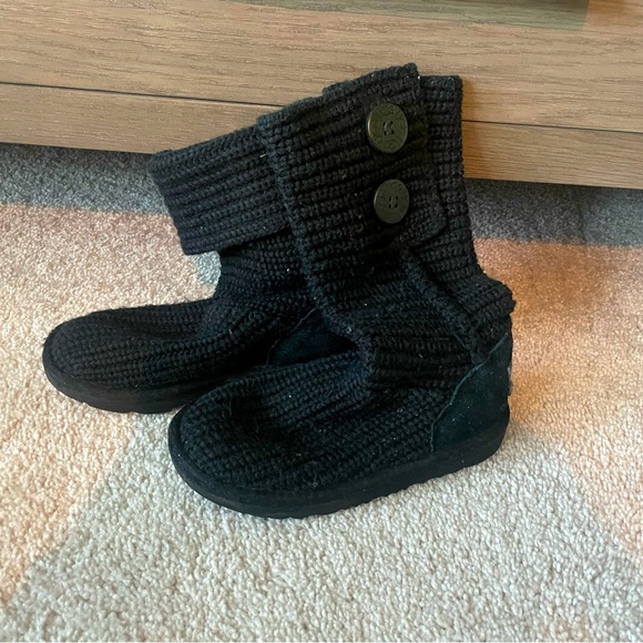 UGG knit boots. Size 13 - Picture 2 of 2